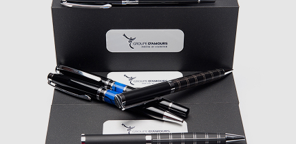 Image - Stylos et papeterie